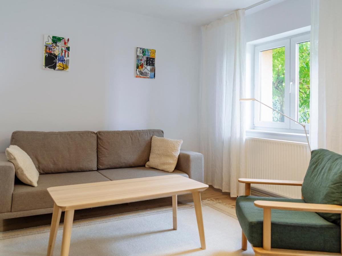 Cozy Central Apartment Near The Forest Braşov Exterior foto